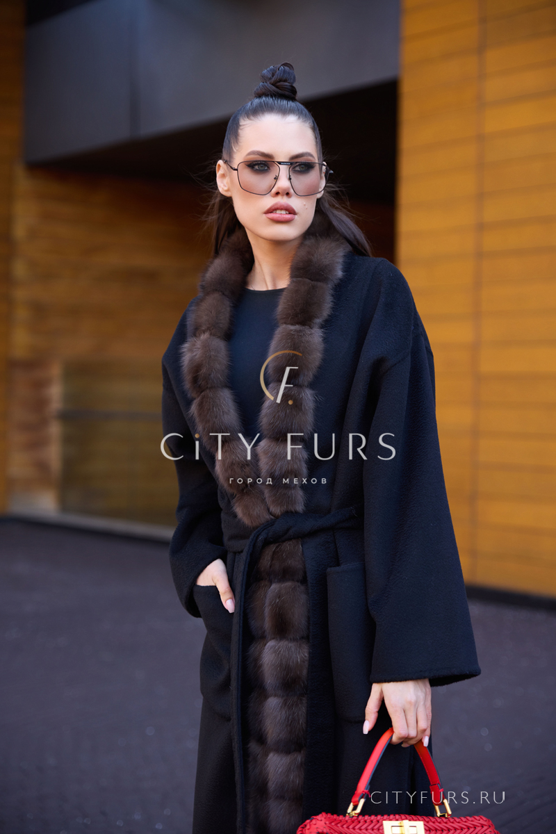 кашемировое пальто с мехом соболя, premium collection — черное (1)
