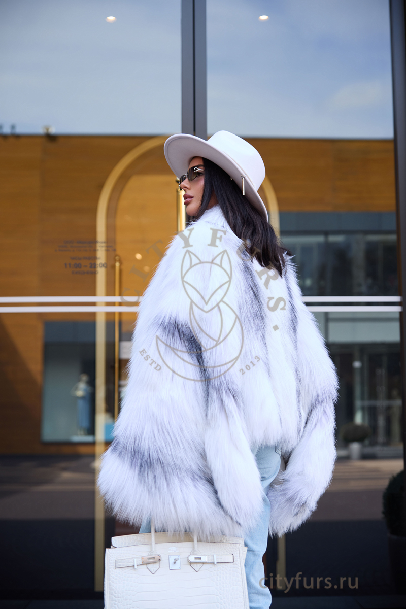 шуба-манто из импортного меха лисы «white fox», premium collection — белая (2)